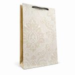 ساک هدیه داماسک آریستا، Gilassic Luxury Gift Bag Arista Damask بگ دست‌ساز ساخته شده از کاغذ دیواری وینیل لوکس با ابعاد 30×17×5.5 سانتی‌متر، مناسب بسته‌بندی رسمی، کتاب، عطر و هدیه‌های خاص.