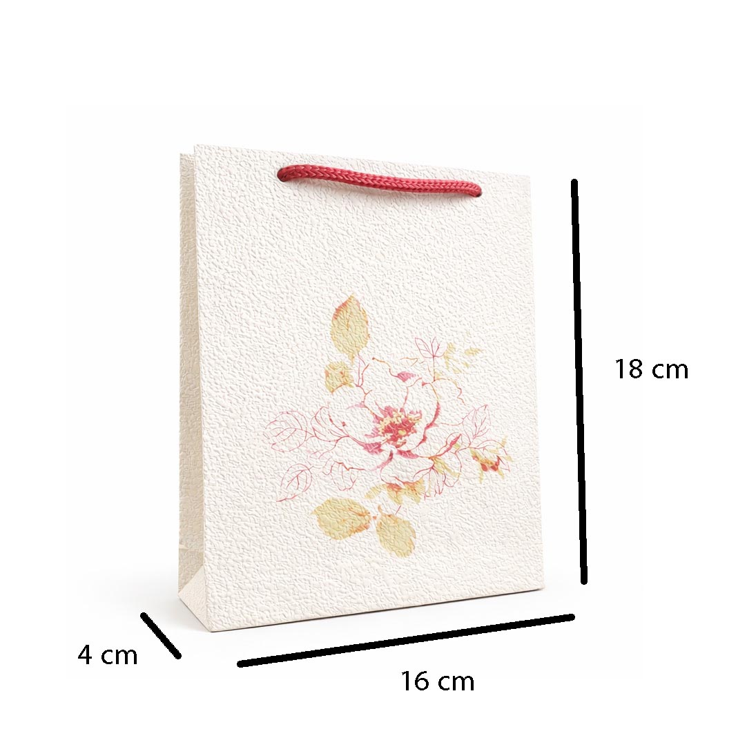 خرید ساک هدیه لوکس مدل رز کلاسیک Classic Rose gift bag، دستساز و ساخته شده از کاغذ دیواری برجسته. مناسب عطر، اکسسوری و هدیههای خاص. ابعاد 18×16×4 سانتیمتر.