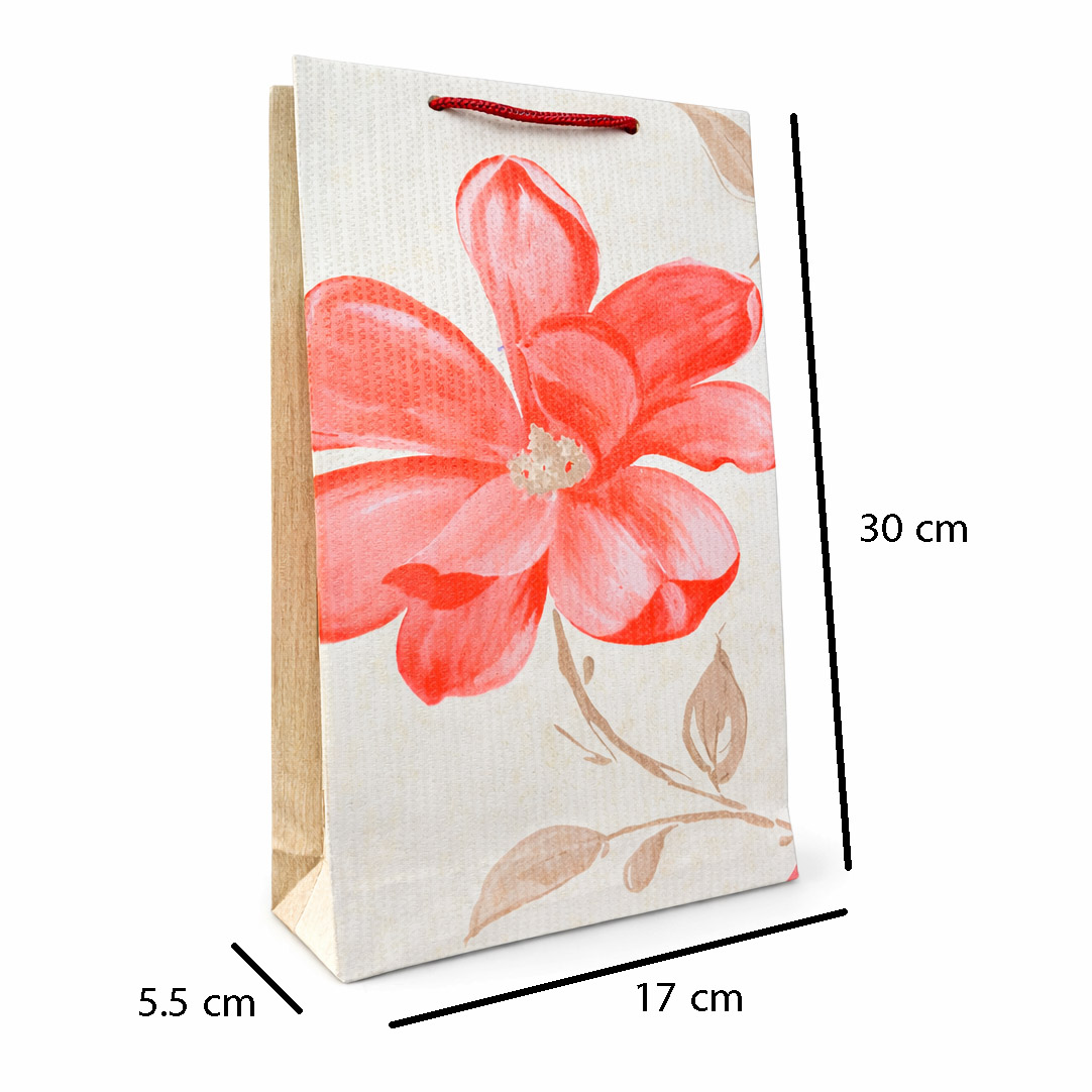 بگ هدیه دستساز شکوه گل سرخ (Majestic Red Bloom Gift Bag) با طراحی گل رز قرمز، ساختهشده از کاغذ دیواری لوکس وینیل. مقاوم، خاص و مناسب هدیه کتاب، عطر و پکهای رسمی در ابعاد 30×17×5.5 سانتیمتر.